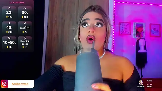 Snapshot of Sofiabigcock22 chatting on February 24, 12:52 am Sofiabigcock22 online show from February 24, 12:52 am