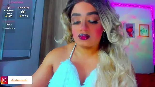 Snapshot of Sofiabigcock22 chatting on February 28, 11:22 am Sofiabigcock22 online show from February 28, 11:22 am