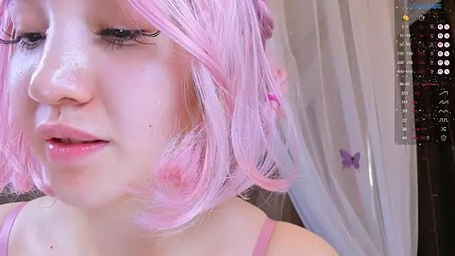 Snapshot of Gongjulee chatting on February 20, 6:26 am Gongjulee online show from February 20, 6:26 am