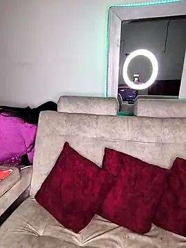 kitten25-hott online show from October 21, 2:01 am