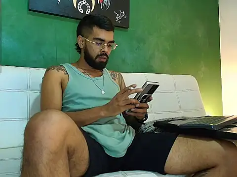 black kameron  online show from January 6, 12:47 am