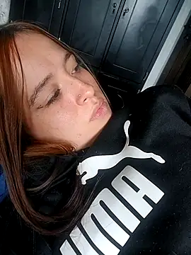 CARO ADAMS1 online show from February 13, 3:19 pm