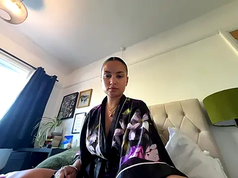 sexygoddessjessy online show from November 2, 1:57 pm