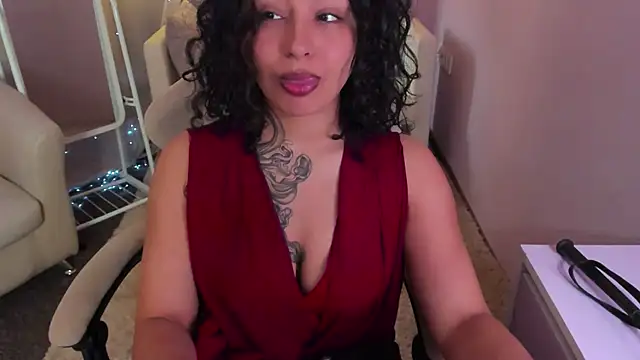 Aisha Goldstein online show from March 10, 6:18 am