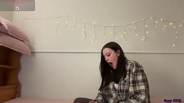 Pattyworld69 online show from April 8, 5:51 am