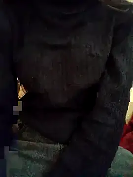 HOTTY CUTI online show from November 30, 5:55 am