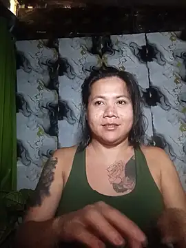 trishacummerts online show from May 26, 8:21 am