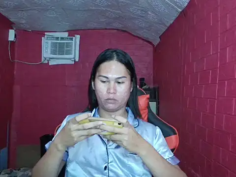 Snapshot of sexychekaiixxx chatting on June 21, 1:46 pm sexychekaiixxx online show from June 21, 1:46 pm