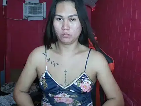 Snapshot of sexychekaiixxx chatting on June 23, 4:43 am sexychekaiixxx online show from June 23, 4:43 am