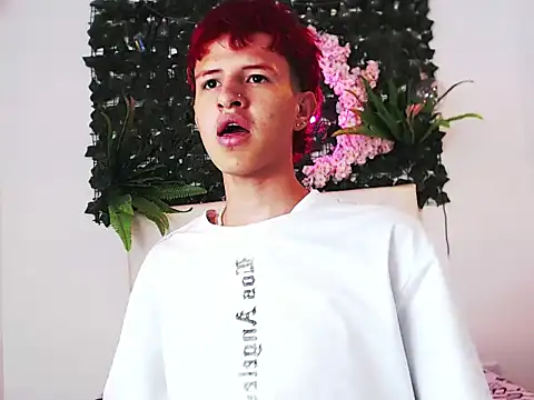 Snapshot of ANDRES_ANTONIO chatting on October 19, 12:44 am ANDRES ANTONIO online show from October 19, 12:44 am