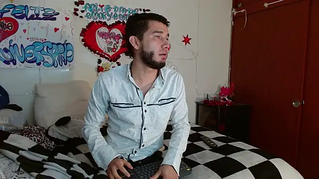 Snapshot of picante70_ chatting on January 10, 11:23 am picante70 online show from January 10, 11:23 am