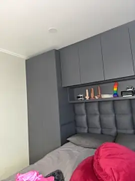 Snapshot of Kattefit chatting on March 12, 5:52 pm Kattefit online show from March 12, 5:52 pm