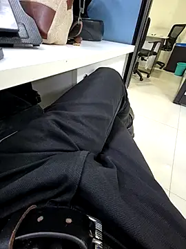 crawlerdrill online show from November 3, 12:39 pm