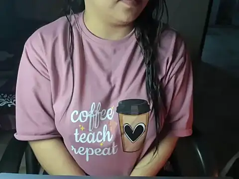 Divya68 online show from December 22, 5:32 pm