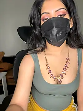 hey wifey online show from November 1, 11:45 am