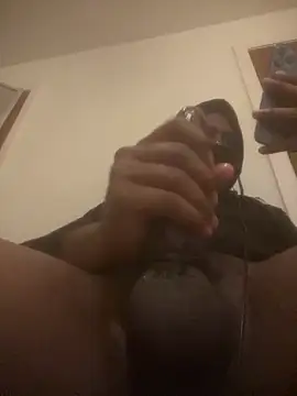leatherblackface online show from May 1, 4:17 am