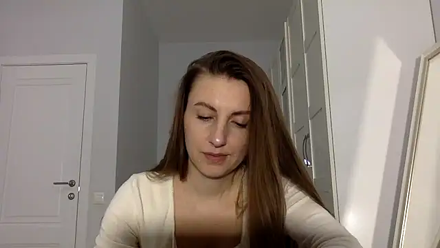 Snapshot of Melivorra chatting on April 27, 9:46 pm Melivorra online show from April 27, 9:46 pm