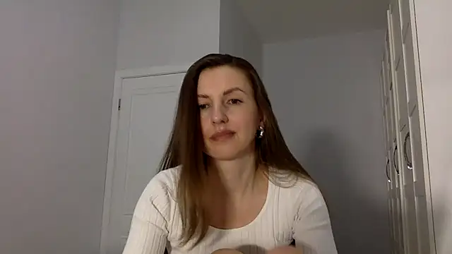 Snapshot of Melivorra chatting on May 6, 9:31 pm Melivorra online show from May 6, 9:31 pm