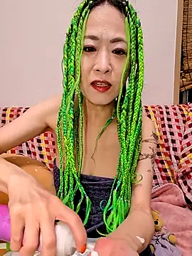 Snapshot of jyuse000ryuse chatting on July 2, 11:05 am jyuse000ryuse online show from July 2, 11:05 am