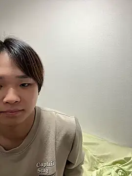 Snapshot of nagi_112 chatting on February 17, 12:45 pm nagi 112 online show from February 17, 12:45 pm