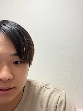 Snapshot of nagi_112 chatting on April 8, 2:06 pm nagi 112 online show from April 8, 2:06 pm