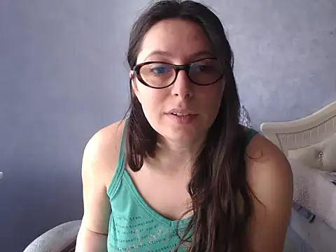 LuckyLisa23 online show from May 22, 11:16 am