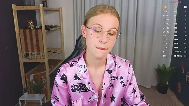 lovedrope online show from October 15, 5:13 pm