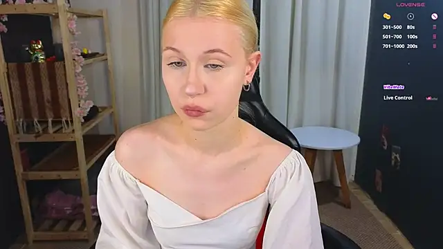 lovedrope online show from November 25, 5:35 pm