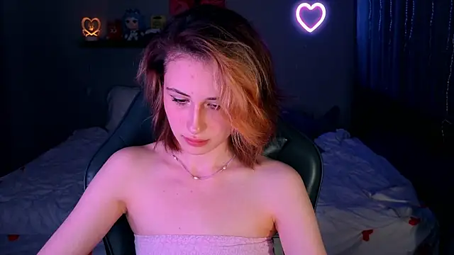 Keti moon online show from June 12, 7:57 pm