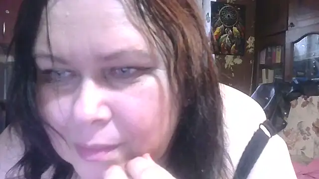 CharleeKendall online show from December 18, 10:43 am