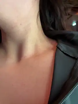 Snapshot of mamimamacitaaa chatting on November 28, 2:20 pm mamimamacitaaa online show from November 28, 2:20 pm