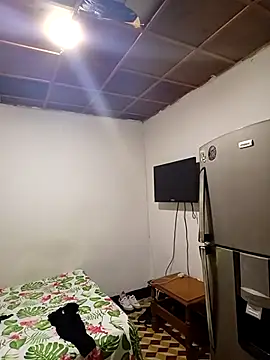 lacrespa24 online show from October 25, 9:20 pm