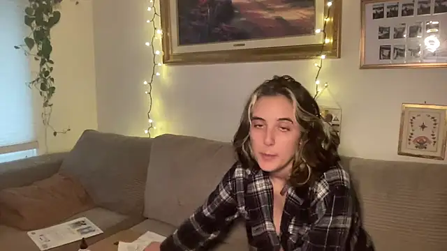 lill daddysgirl online show from December 21, 5:20 pm