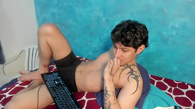 Sky Wild online show from January 14, 5:35 am