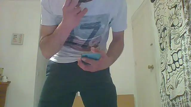 calienteatope online show from April 19, 1:16 am