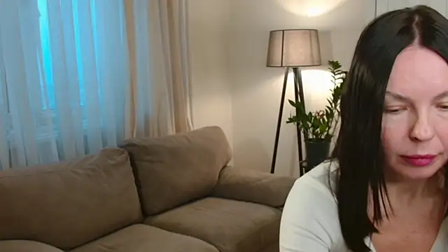 LittleNicolee online show from January 8, 1:02 pm