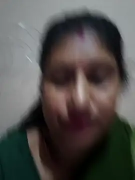 Snapshot of Rayal_bhabi chatting on April 2, 4:37 pm Rayal bhabi online show from April 2, 4:37 pm