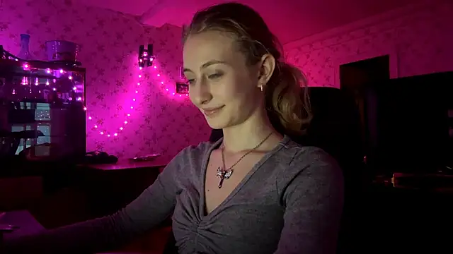 Snapshot of AmeliLia chatting on March 11, 3:29 pm AmeliLia online show from March 11, 3:29 pm