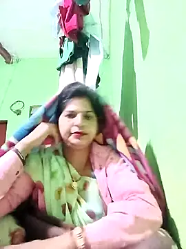 Karishma cute online show from November 21, 6:06 pm