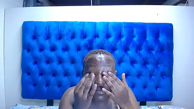 Amberdiamondmmm online show from October 31, 4:13 am