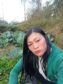 siusiu-00 online show from February 6, 10:40 am