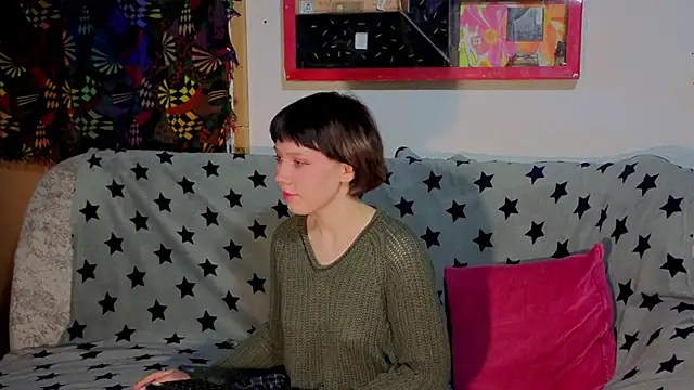 ReincarnatedAngel online show from October 20, 7:25 pm