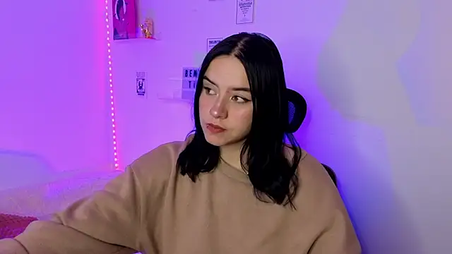 Emily Lindey online show from March 18, 8:50 am