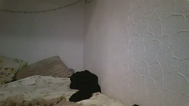 Snapshot of luna_tt chatting on December 19, 6:48 pm luna tt online show from December 19, 6:48 pm