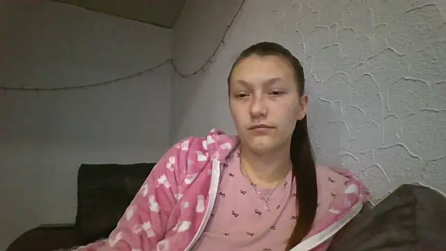 Snapshot of luna_tt chatting on January 17, 6:22 pm luna tt online show from January 17, 6:22 pm