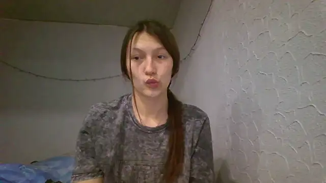 Snapshot of luna_tt chatting on January 18, 7:39 pm luna tt online show from January 18, 7:39 pm