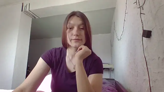 Snapshot of luna_tt chatting on February 22, 11:42 am luna tt online show from February 22, 11:42 am