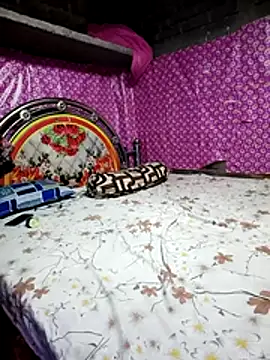 JYRR25 online show from April 4, 2:36 pm