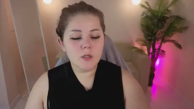 Scarlet Sinera online show from November 29, 11:08 pm