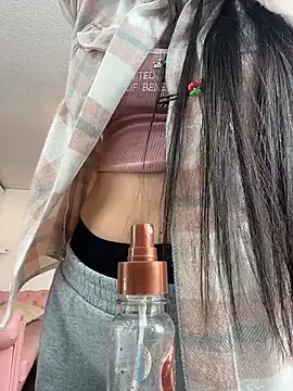 Snapshot of PamelaJonsom_ chatting on February 13, 2:24 pm PamelaJonsom online show from February 13, 2:24 pm